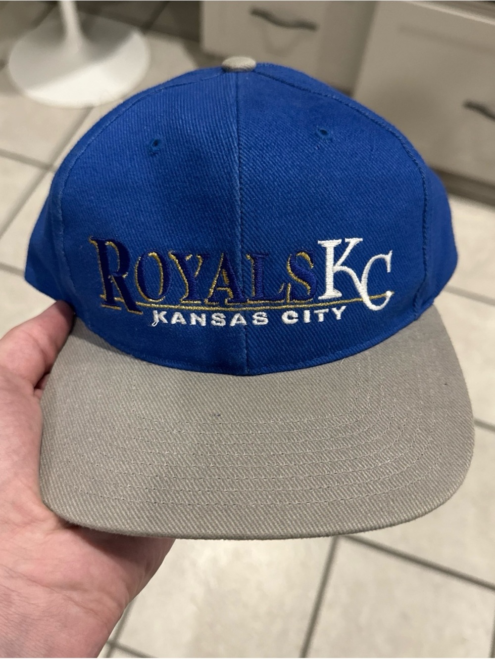 Vintage Kansas City Royals Hat Twins Enterprise Strapback Cap Rare Gold Gray